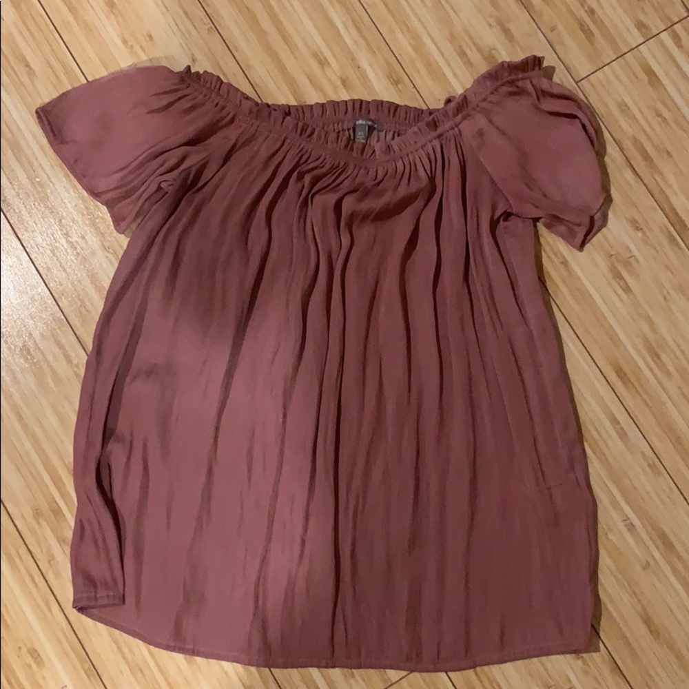 Mauve Off-The-Shoulder Flowy Shirt